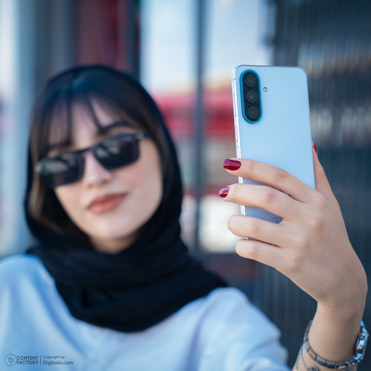 محصول نمونه تستی گوشی موبایل سامسونگ مدل Galaxy A57 دو سیمکارت ظرفیت 256 گیگابایت و رم 8 گیگابایت - ویتنام